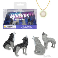 Howling Wolves Playset