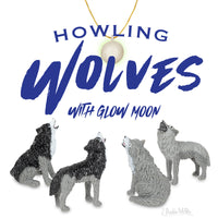 Howling Wolves Playset
