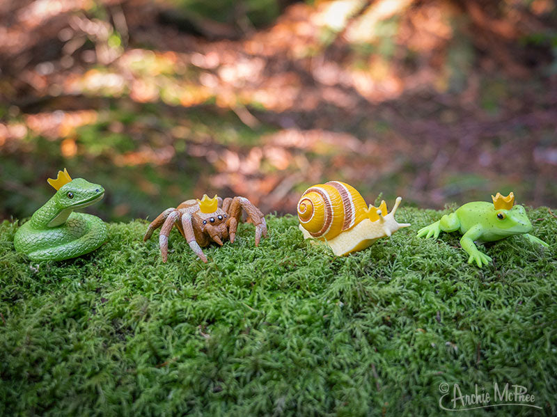 Crowned Critters – Archie McPhee