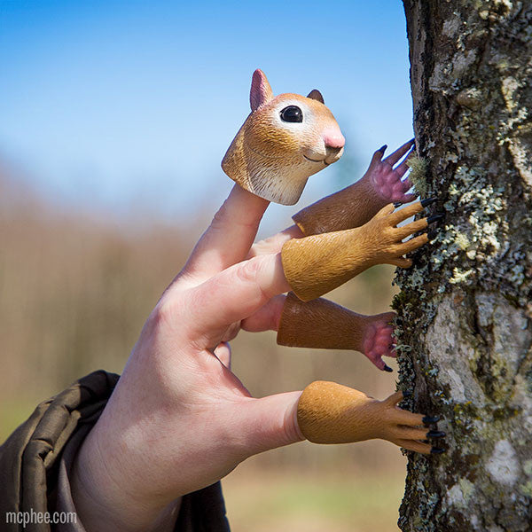 Handisquirrel - Squirrel Finger Puppet – Archie McPhee