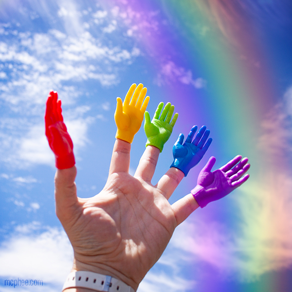 Rainbow Finger Hands Bulk Box