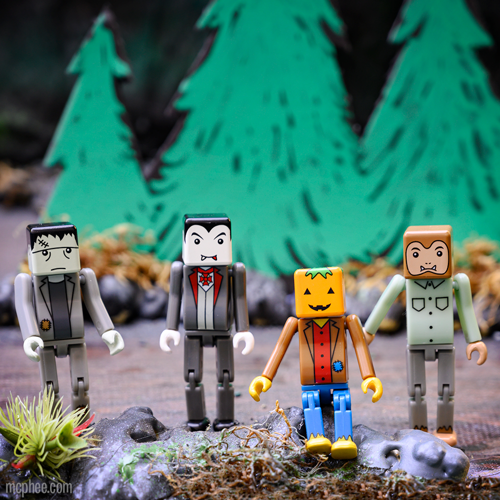 monsters figures The Council of Monsters Cube 4 Figure Set
